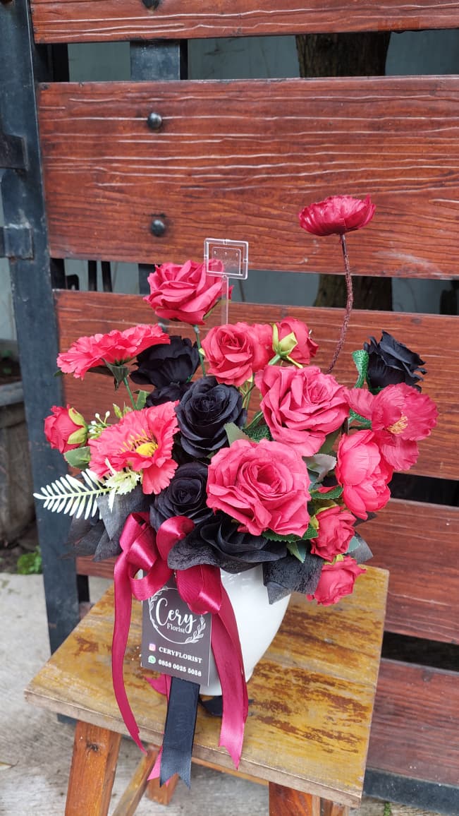 Vas Bunga Meja Bunga Palsu 275k